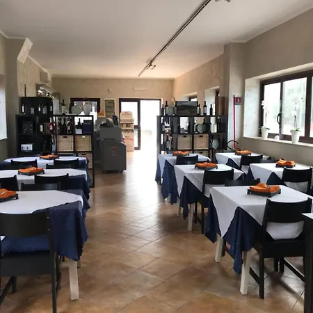 Moscati بيت ضيافة